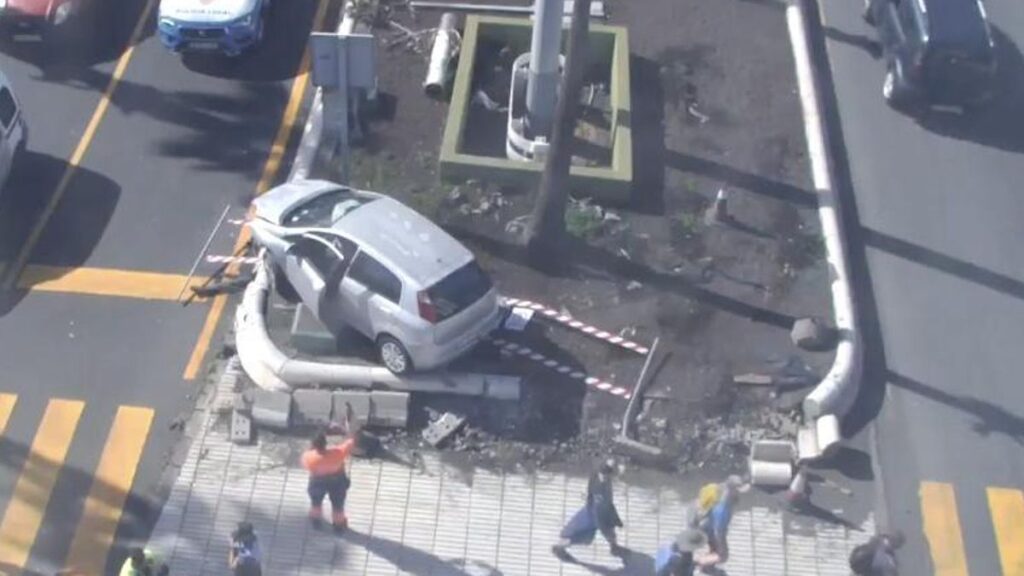 accident vehicule rond point las palmas gran canaria