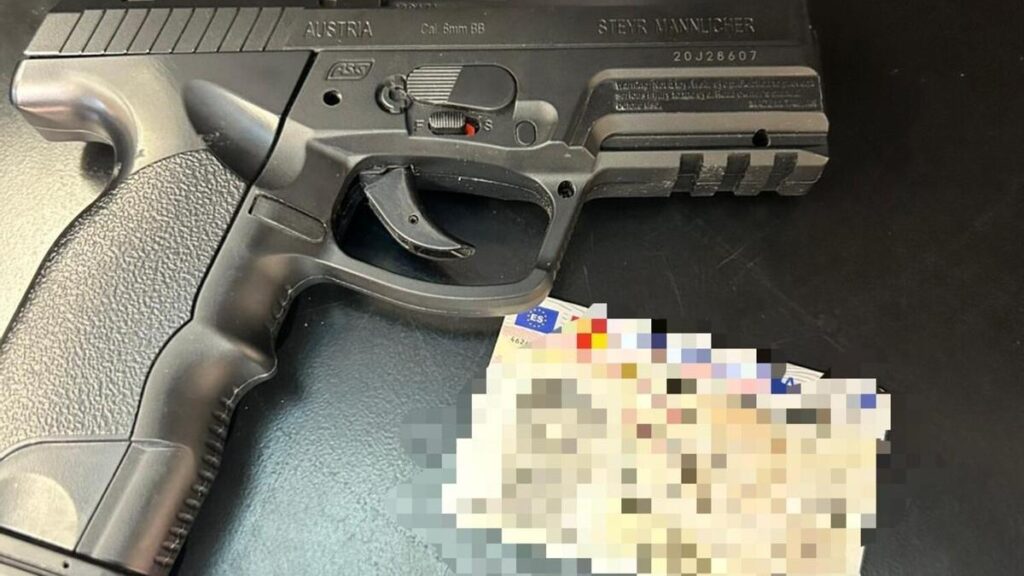 police locale las palmas manque moyens formation taser