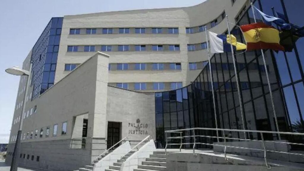 tentative assassinat maison occupee arona tenerife condamnation