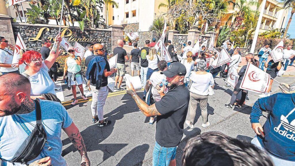 canaries hausse salaires record 2025 hotelrie pouvoir achat