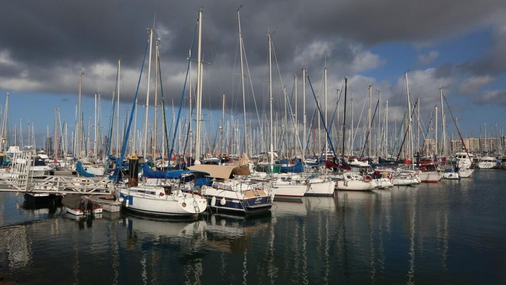 expulsion femme agee bateau maison palais gran canaria