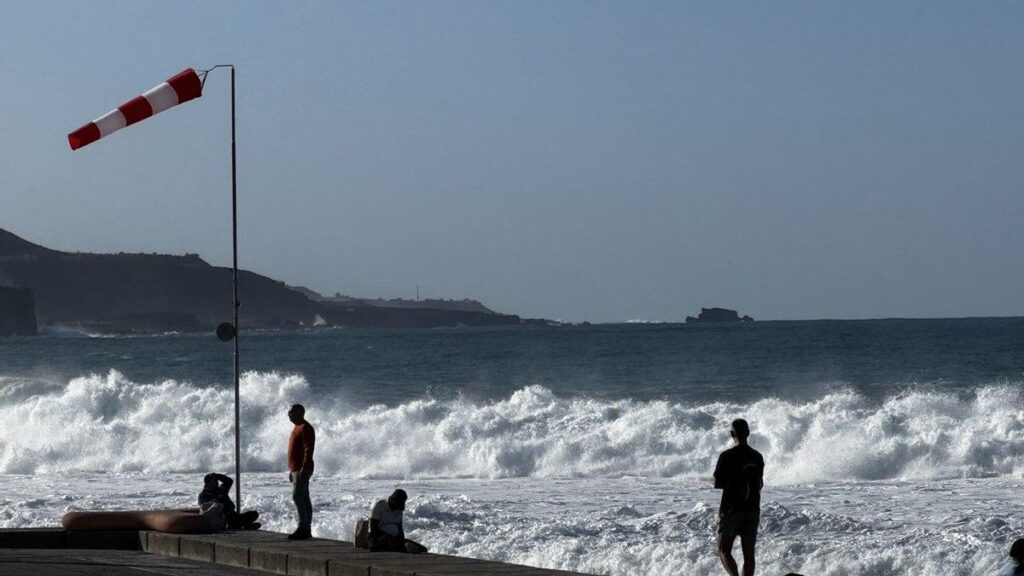 canaries alerte vent forte houle week end