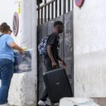 canaries ecart chiffres mineurs migrants relogement
