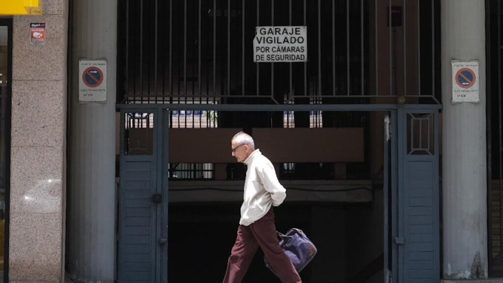 canaries prix places garage hausse record 2025