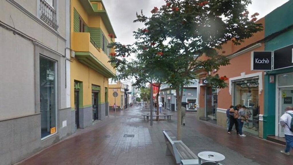 femme blessee chute corniche telde gran canaria