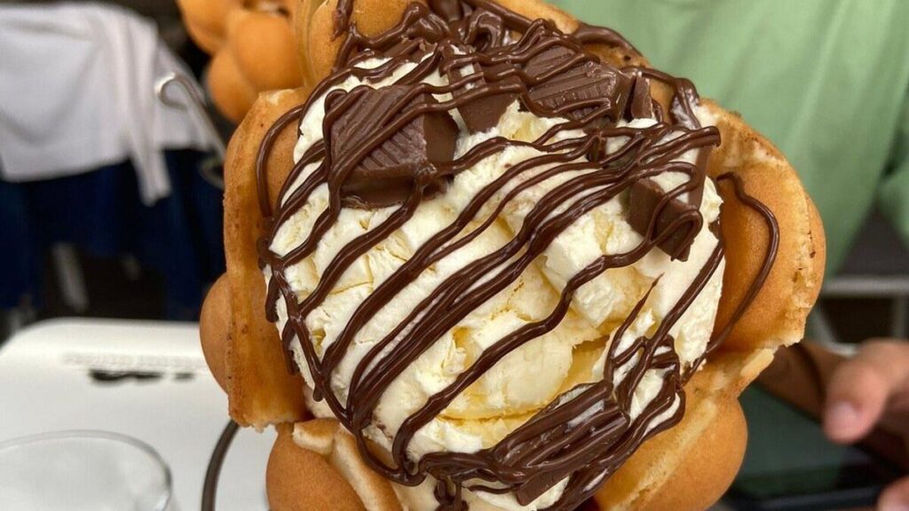 oops bubble waffle cafe los cristianos tenerife