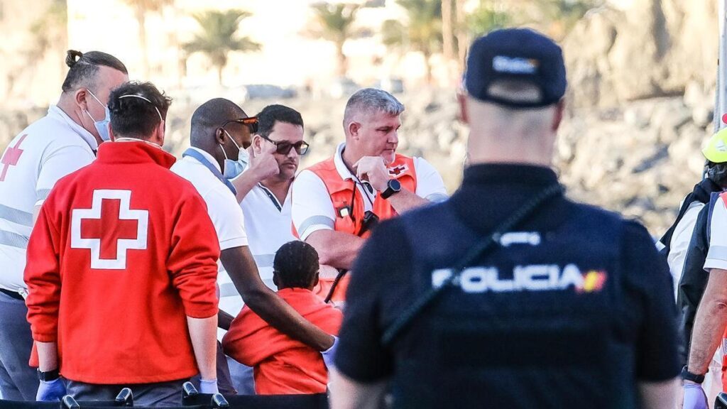 ultimatum etat canaries relocalisation mineurs migrants