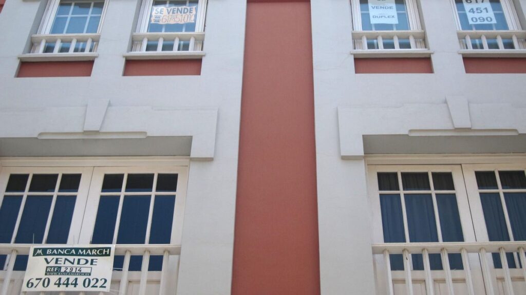 canaries immobilier prix record hausse 2026