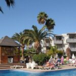 canaries statistiques tourisme fevrier 2026 hebergements extra hoteliers