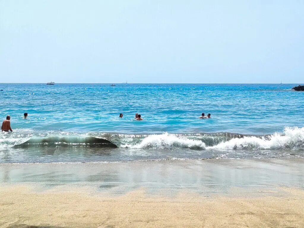 playa del duque tenerife costa adeje