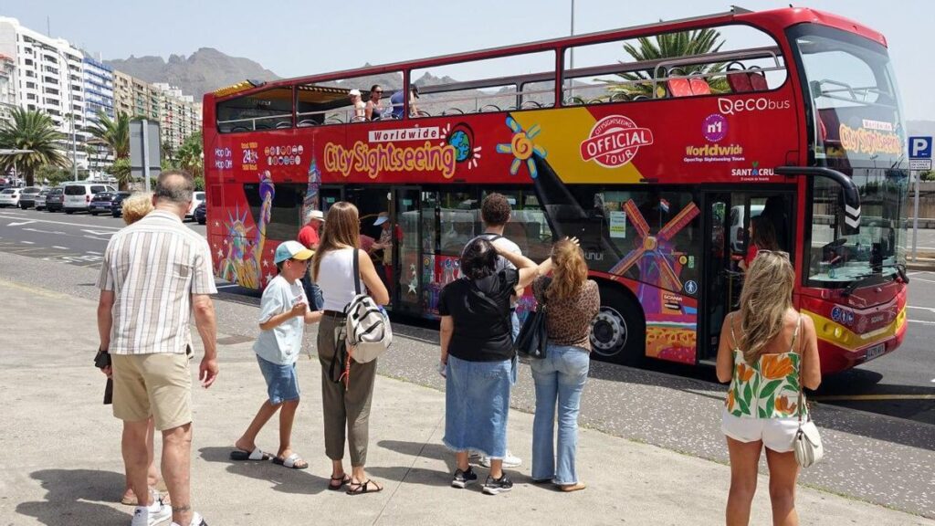 bus touristique gratuit residents tenerife semaine sainte