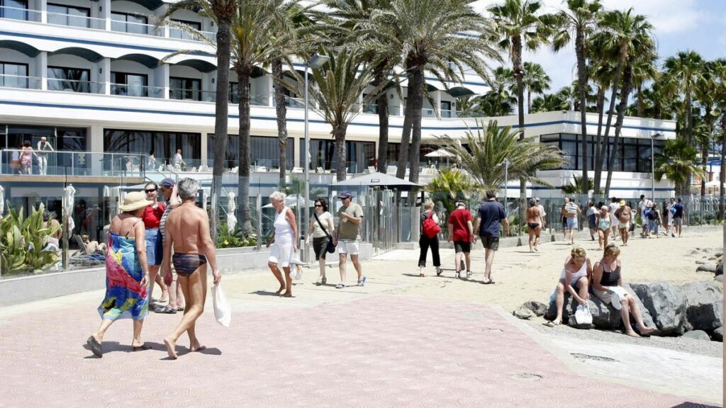 canaries record touristique 2026 croissance arrivees