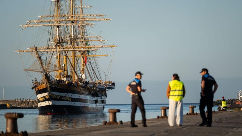 amerigo vespucci escale tenerife santa cruz