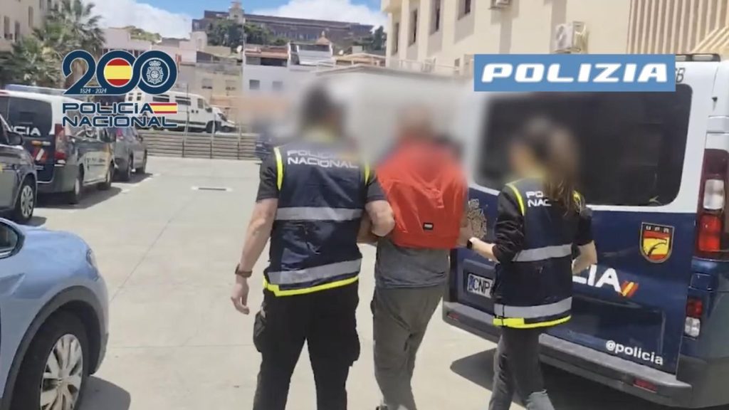 arrestations mafia italienne tenerife barcelone faux documents