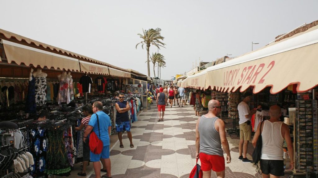canaries tourisme avril 2026 records hotels