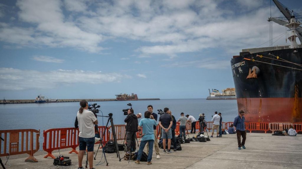port granadilla retard appel offres infructueux
