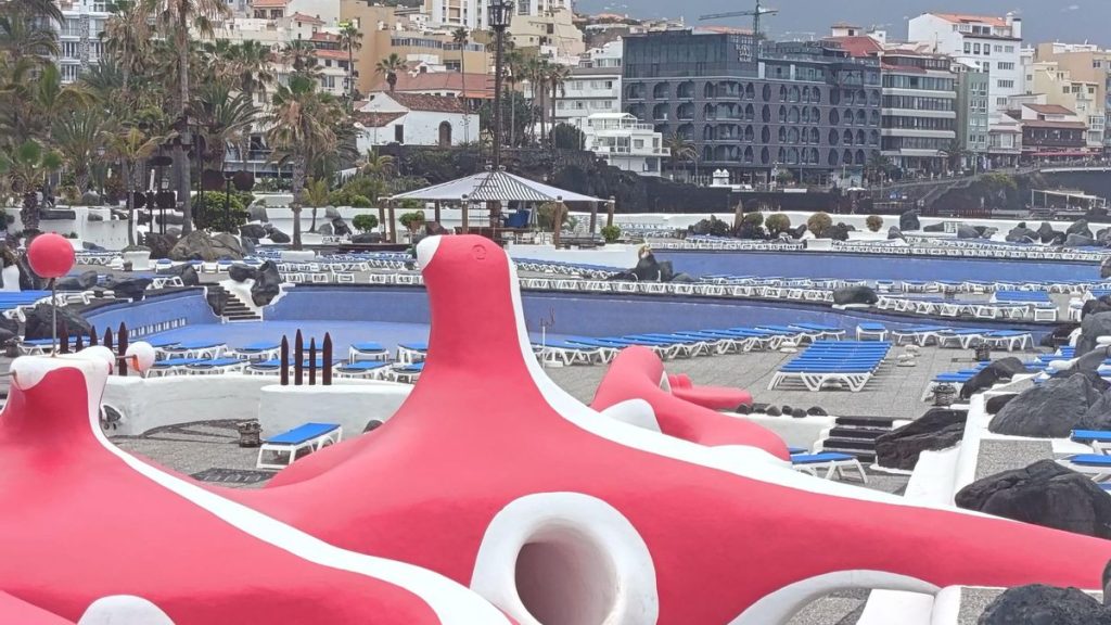 tenerife piscines lago martinez hors service