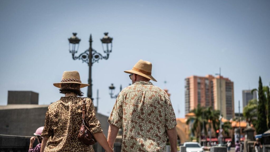 calima canicule canaries previsions juin 2026
