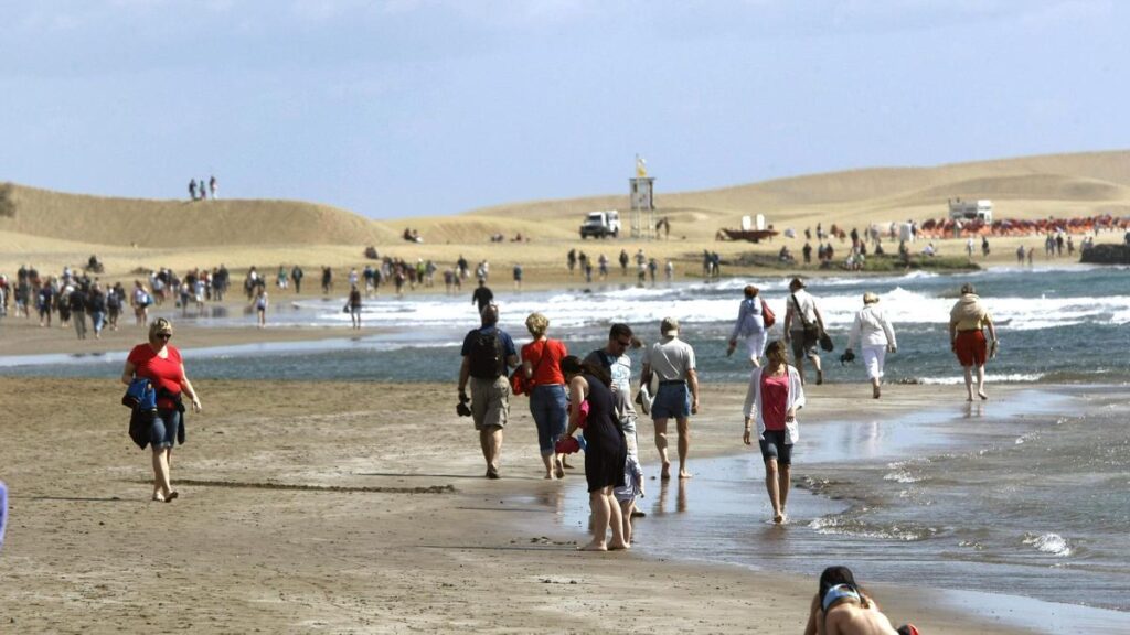 tourisme canaries chute avril 2026