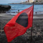 pollution playa jardin punta brava stop vertidos al mar