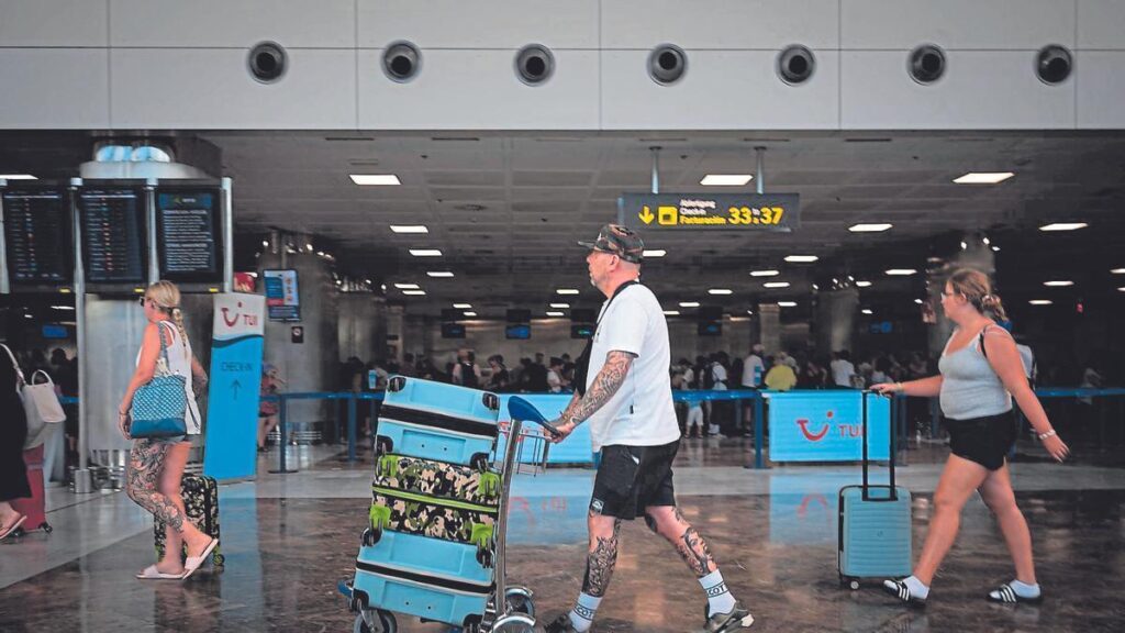 controles frontieres espagne italie aeroports canaries