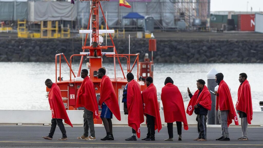 152 migrants secourus canaries embarcations
