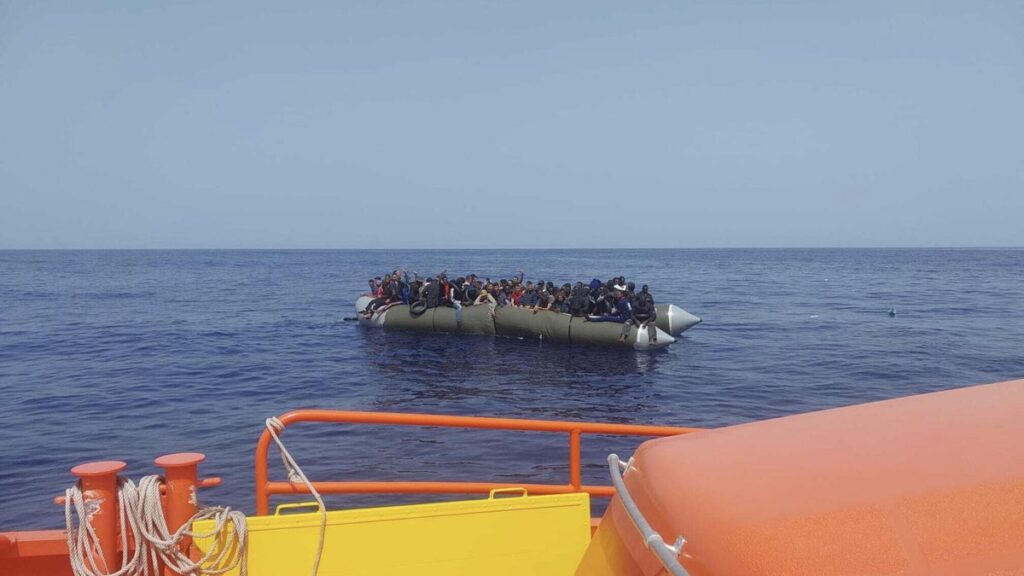 160 migrants secourus large lanzarote