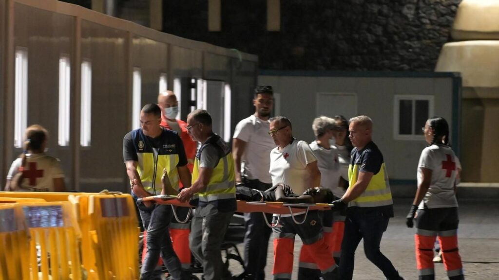 cinq pateras secourues lanzarote el hierro