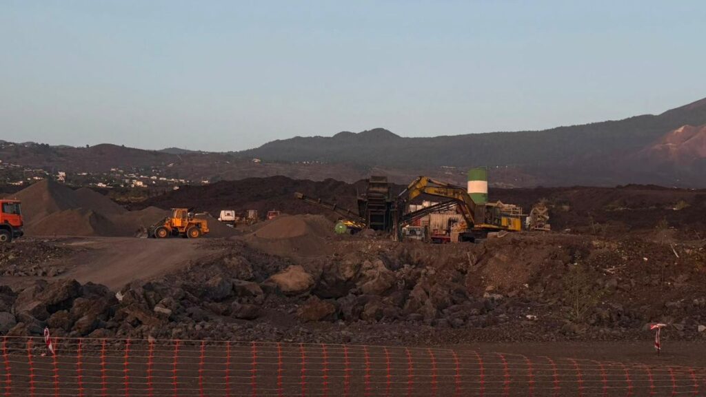 la palma extraccion ilegal aridos volcan tajogaite