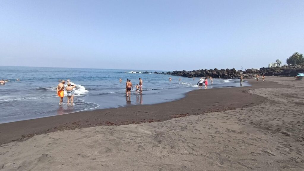 troisieme fermeture plage jardin puerto cruz