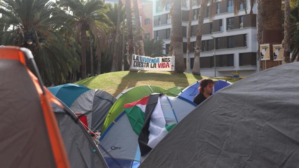 campement place feria las palmas logement